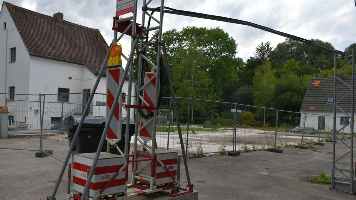 Streit um Asyl-Unterkunft geht weiter: Container dürfen vorerst nicht gebaut werden